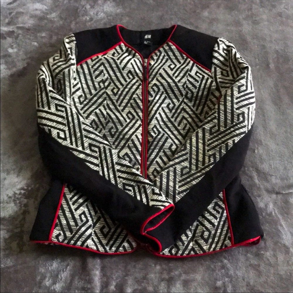 EUC H&M Blazer in Size 6 - Picture 8 of 12